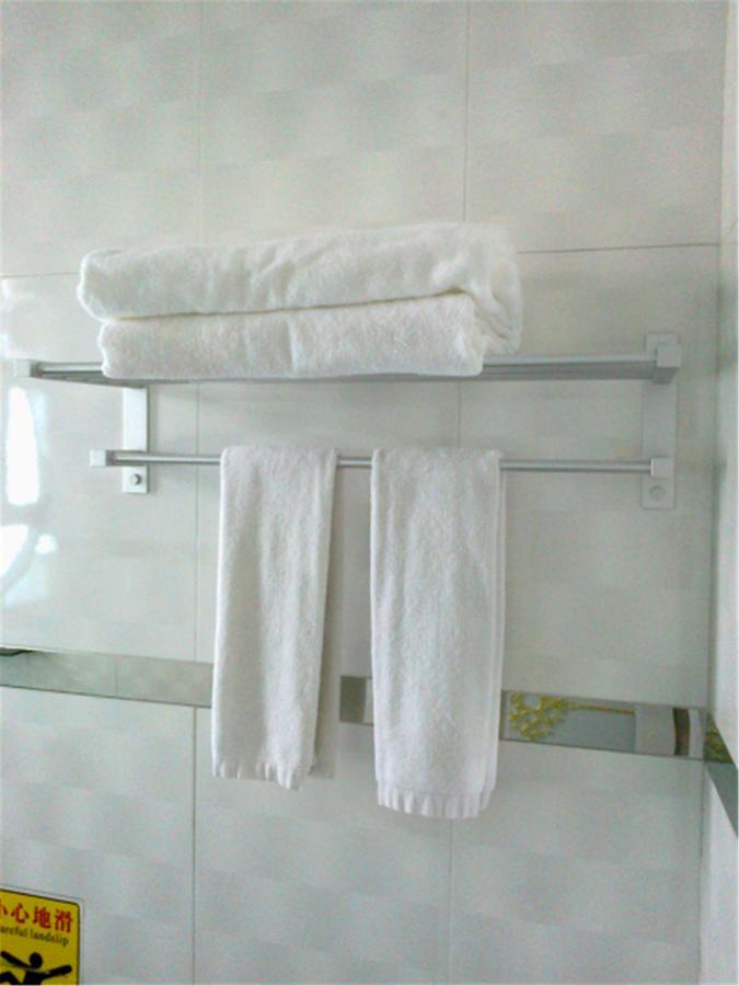 V8 Hotel Xilang Subway Branch Kuangcsou Kültér fotó
